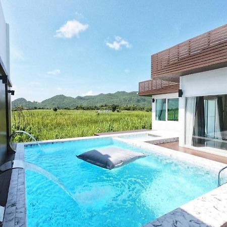 The Vista Pool Villa Kanchanaburi by Eksteriør bilde